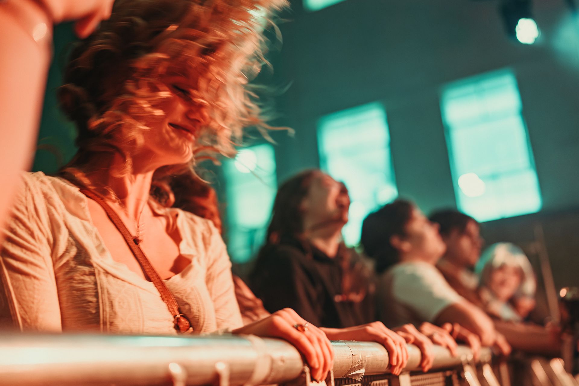 Laneway crowd